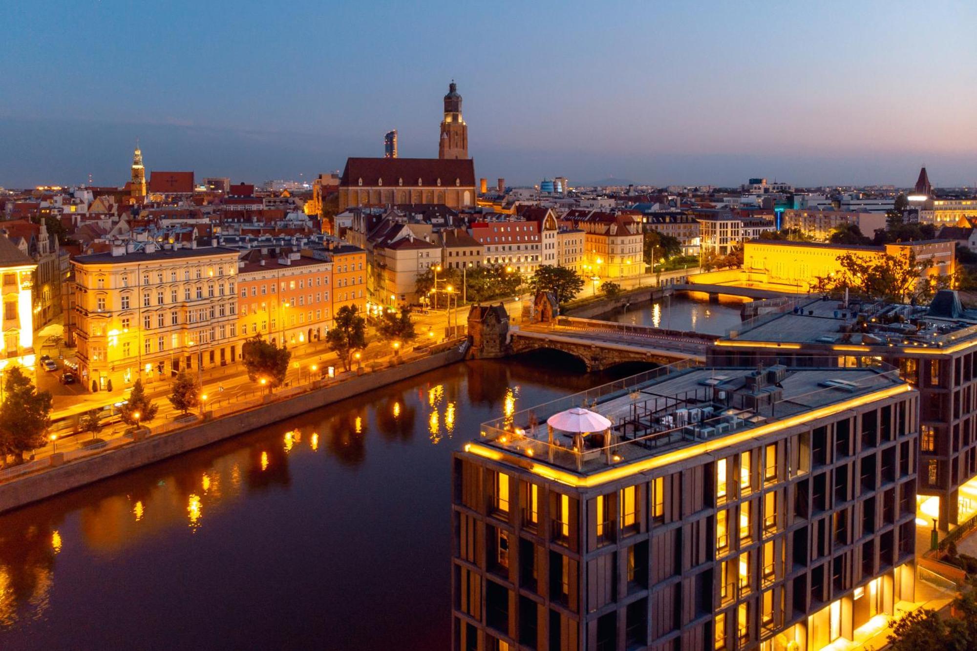 Inqse Wroclaw Marinaアパートホテル エクステリア 写真